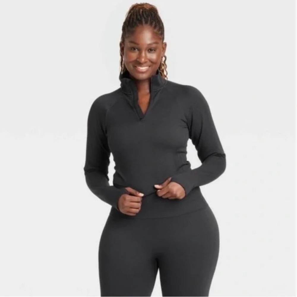 NWT All In Motion Seamless 1/2 Zip Jacket